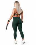 Aura Seamless Scrunch Leggings - Pine Green