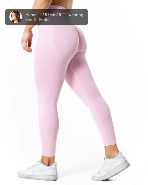 Aura Seamless Scrunch Tights - Light Pink