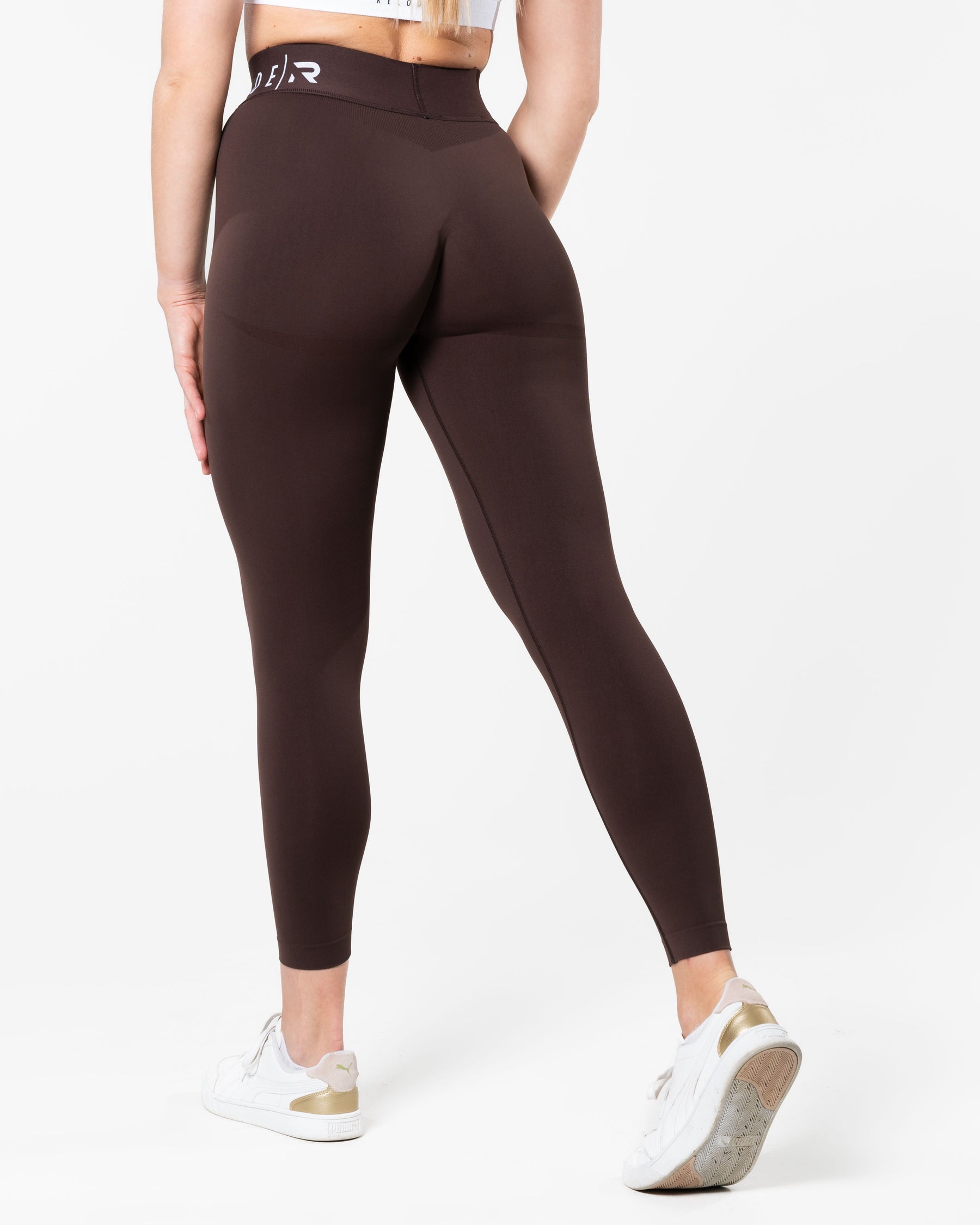 Apex Seamless Tights - Brown - RELODE