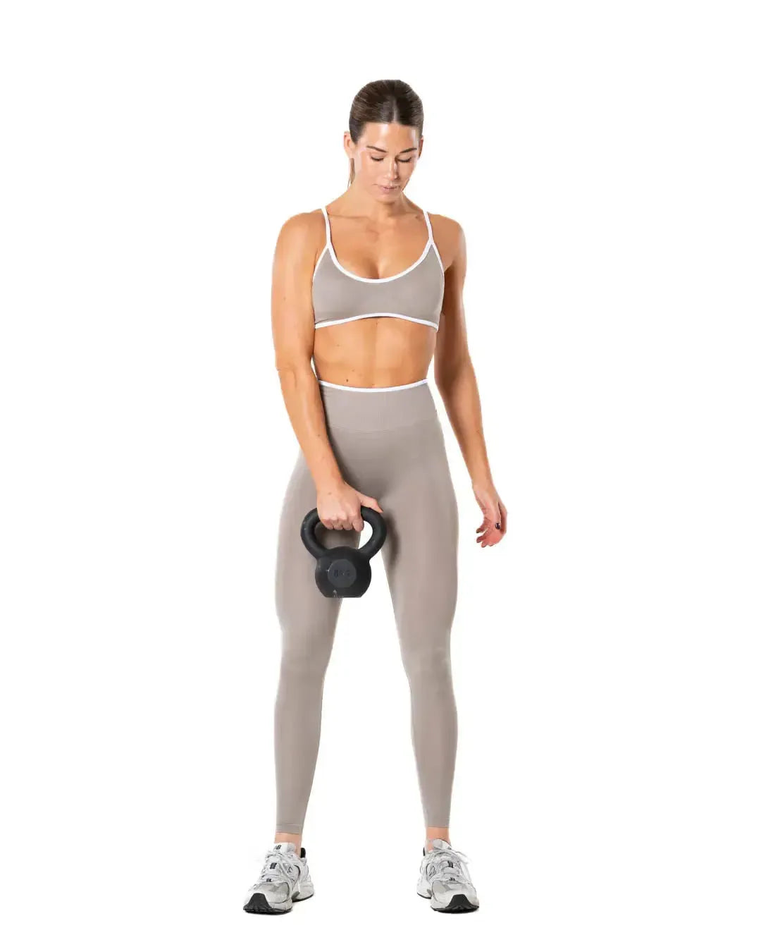 Hybrid Contrast Sports Bra - Dune