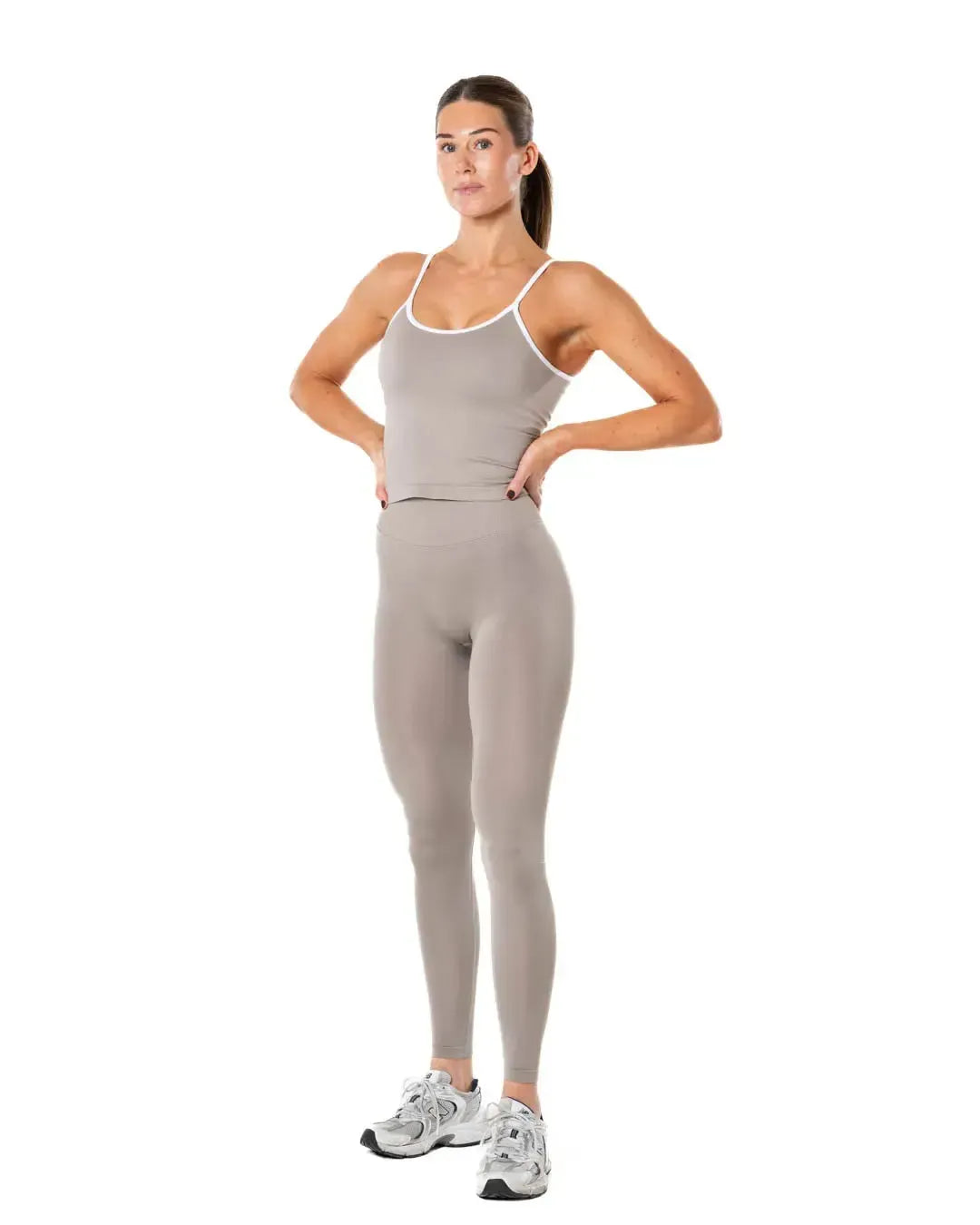 Hybrid Contrast Tank Top - Dune