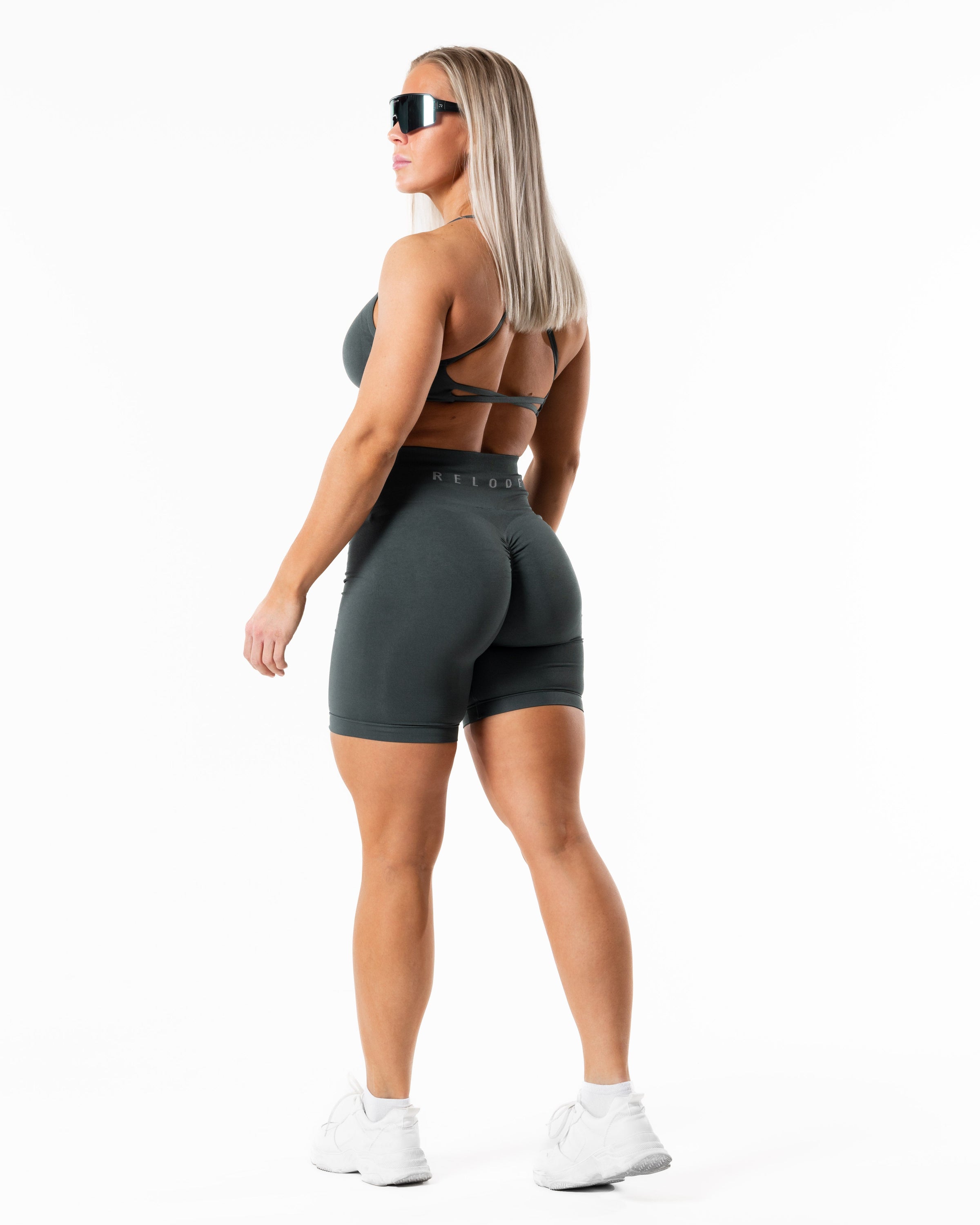 Prime Scrunch Shorts 7,5" - Dusty Green