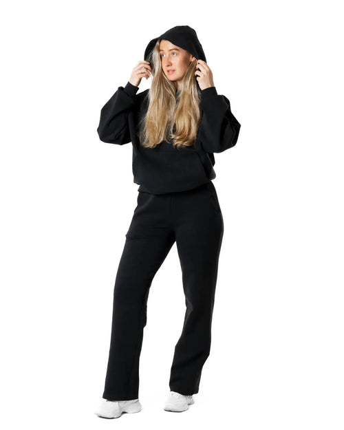 Clean Wide Sweatpants - Svart