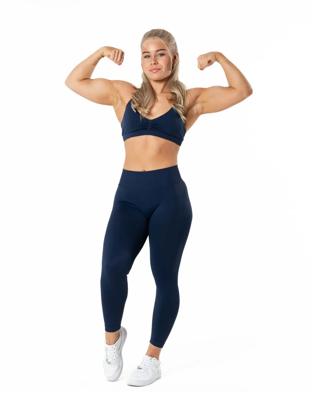 Aura Seamless Sports Bra - Midnight Blue
