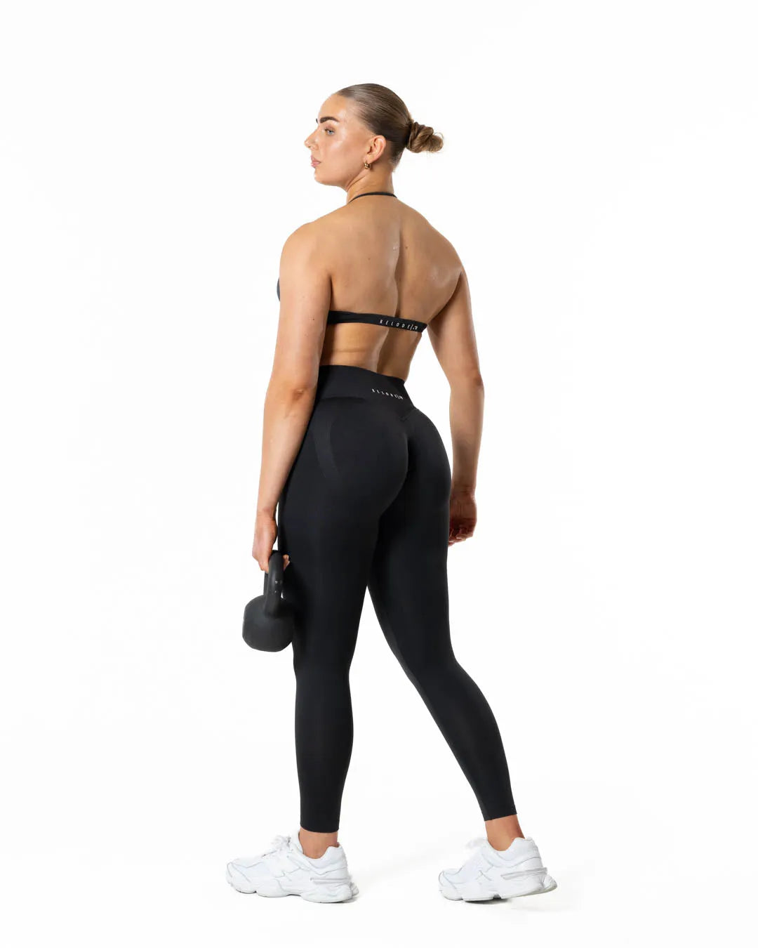 Hybrid Seamless Halterneck Sports Bra - Jet Black