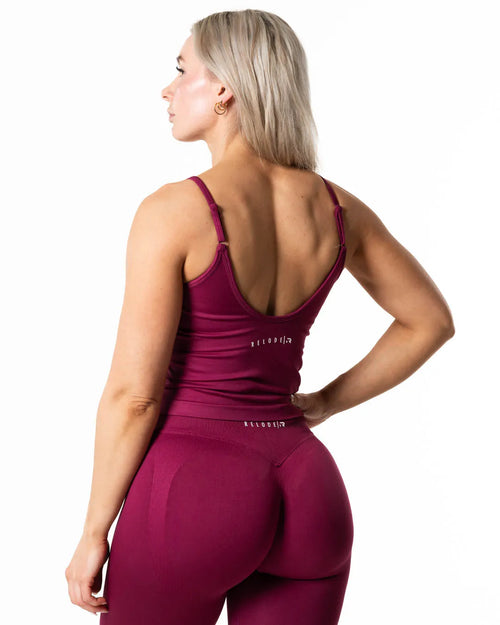 Hybrid Seamless Tank Top - Red Plum