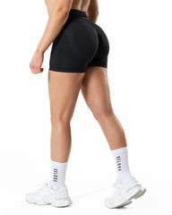 Hybrid Seamless Shorts - Jet Black