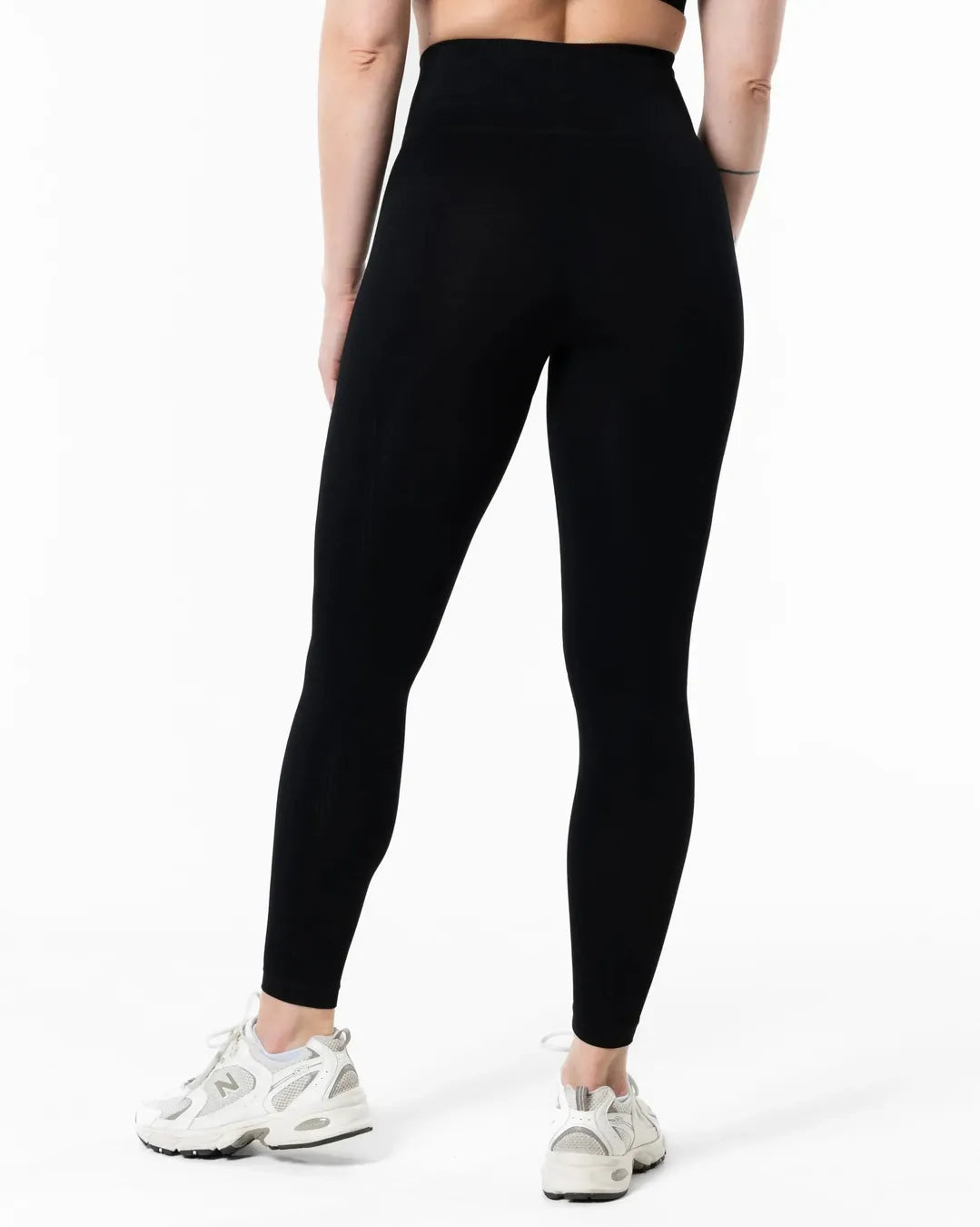 Slipstream Seamless Tights - Black