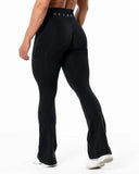 Prime Scrunch Flared Leggings - Black