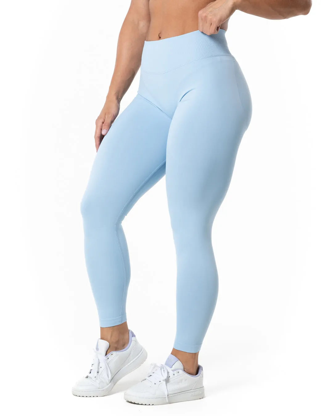 Aura Seamless Scrunch Tights - Light Blue
