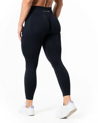 Aura Seamless Scrunch Tights - Black