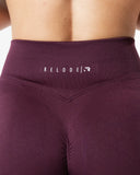 Hybrid Seamless Scrunch Flared Leggings - Fig Red