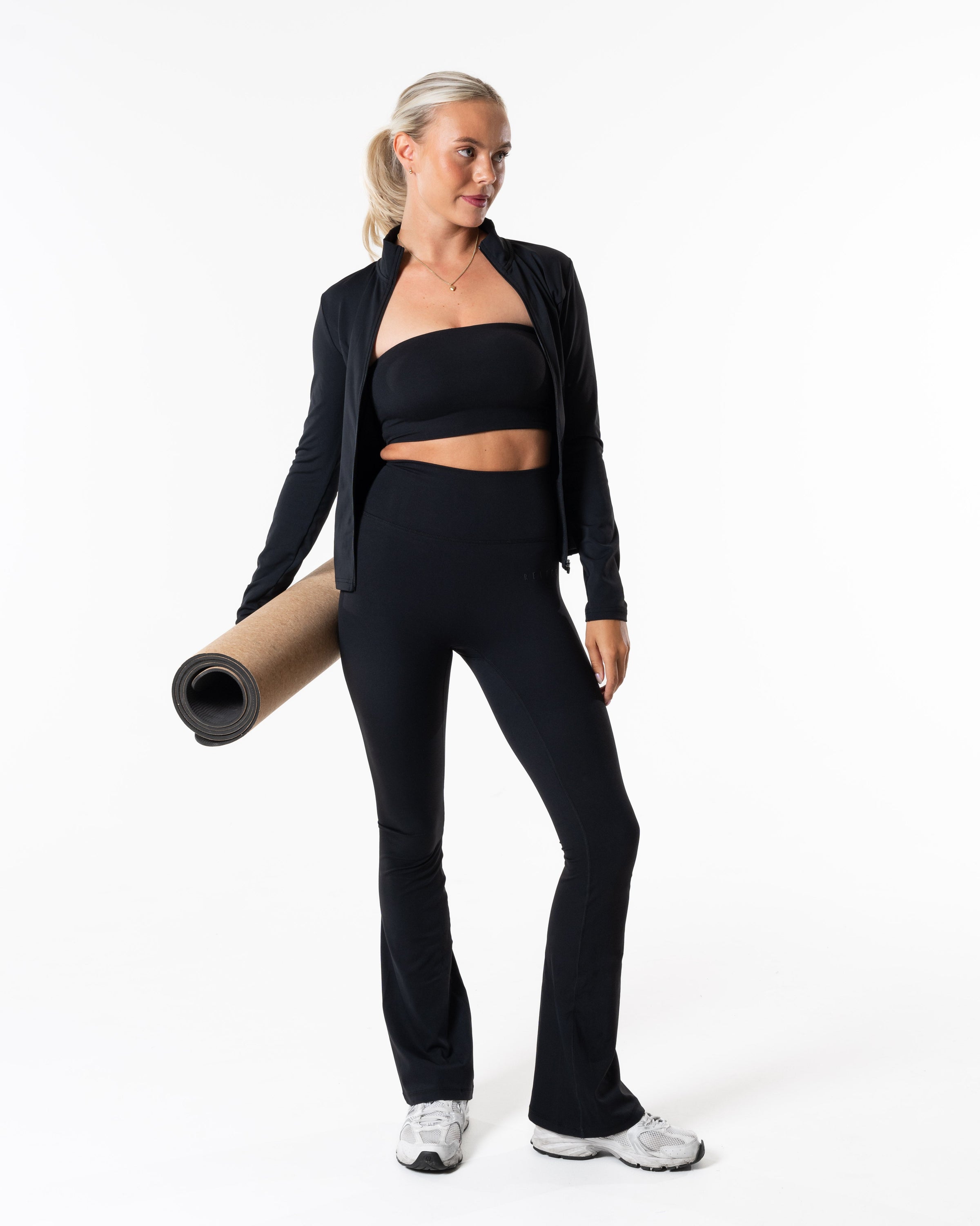 Clean Leggings Flared - Black