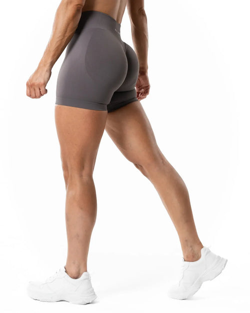 Aura Seamless Scrunch Shorts - Earth Grey