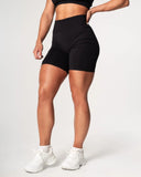 Prime Scrunch Shorts 7,5" - Black