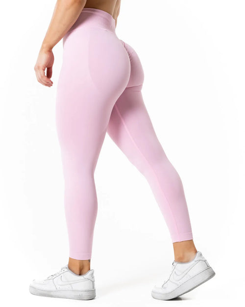 Aura Seamless Scrunch Tights - Light Pink